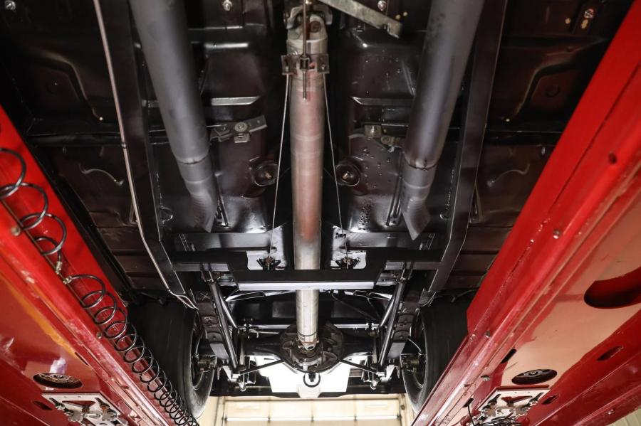 Днище и подвеска Mercury Comet Cyclone 1965 года  (фото 63 из 82)